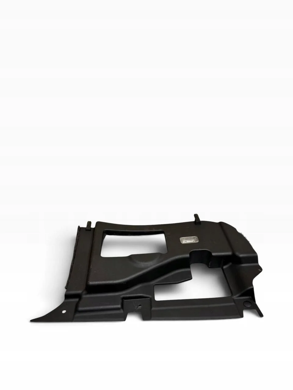Element des Armaturenbretts Jaguar F-PACE HK83046B00A