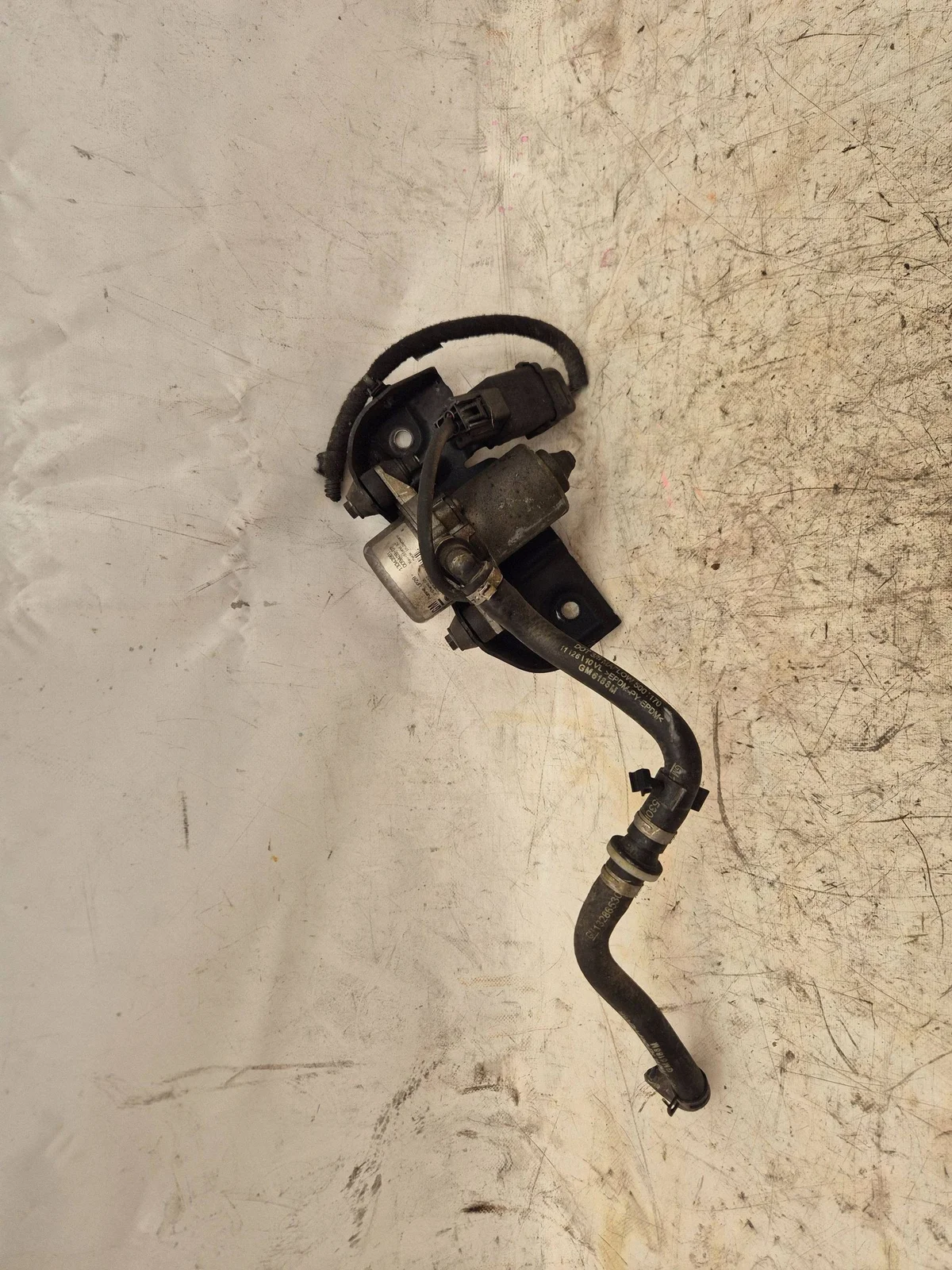 Opel Vacuum Pump 13343961 Used