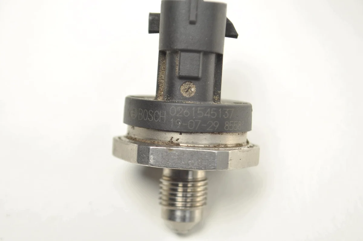 Sensor Pressão Combustível SsangYong Korando IV 1.5 image 5