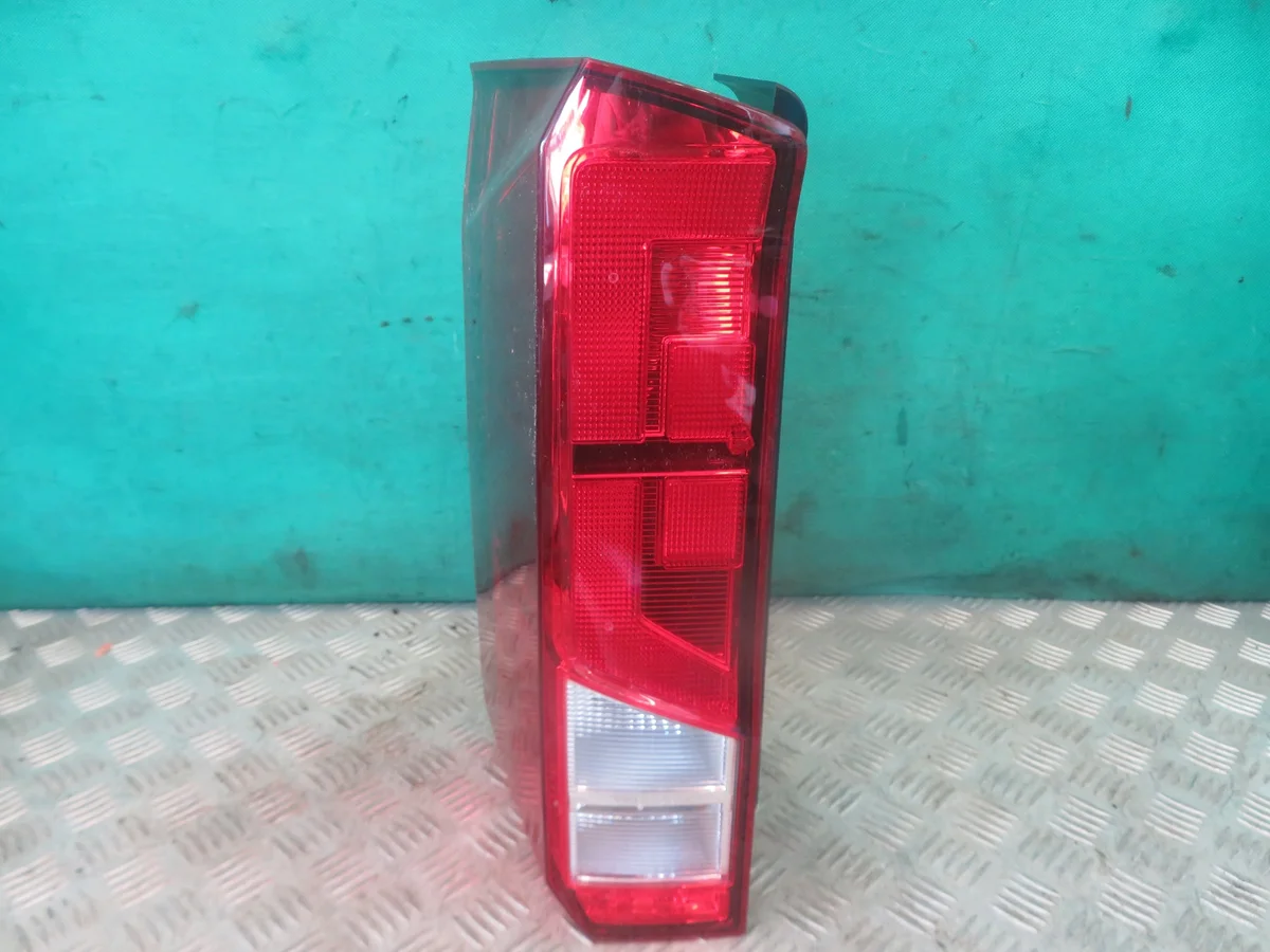 Lampada posteriore sinistra VW Crafter 7C0.945.095.J