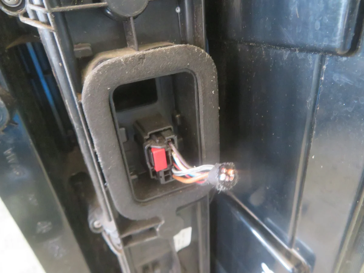 Baklykta Vänster VW Crafter 22R image 7