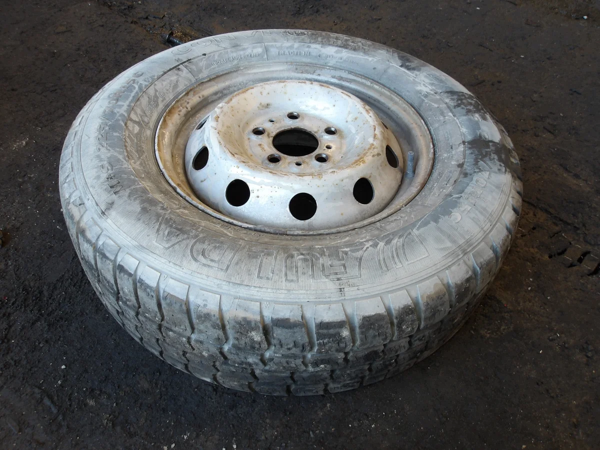 Räder mit Felgen Peugeot Boxer 225/70R 15C thumbnail 3