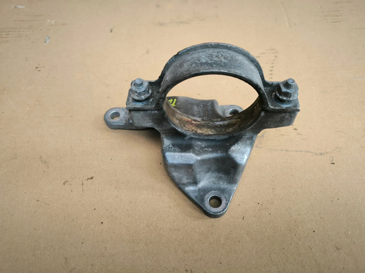 Support de demi-arbre Ford Mondeo MK4 2.0 TDCI image 3