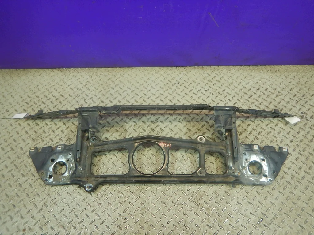 BMW E39 Kombi 00-04 2.5D etutukivahvike