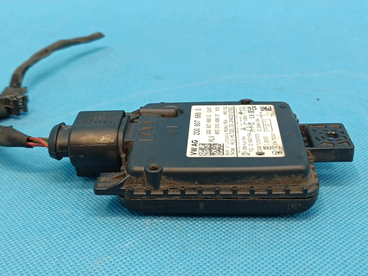 Radar Distronic ACC Skoda Octavia IV Combi image 7