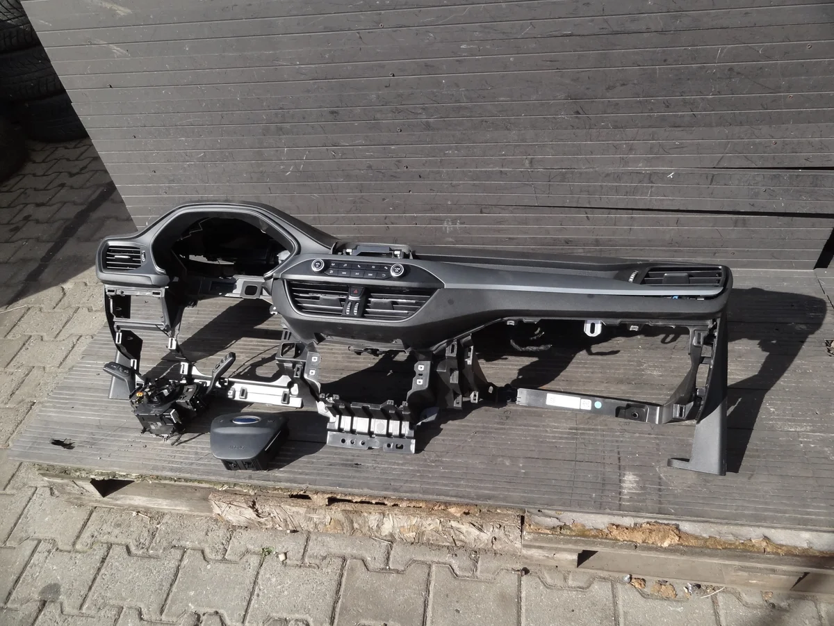 Ford Focus MK4 2018 Console Airbag Europa