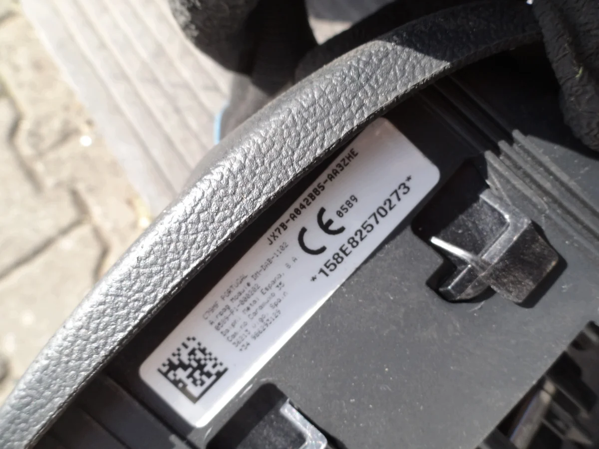 Ford Focus MK4 2018 Konsole Airbag JX7B-A642B85-AAZH image 9