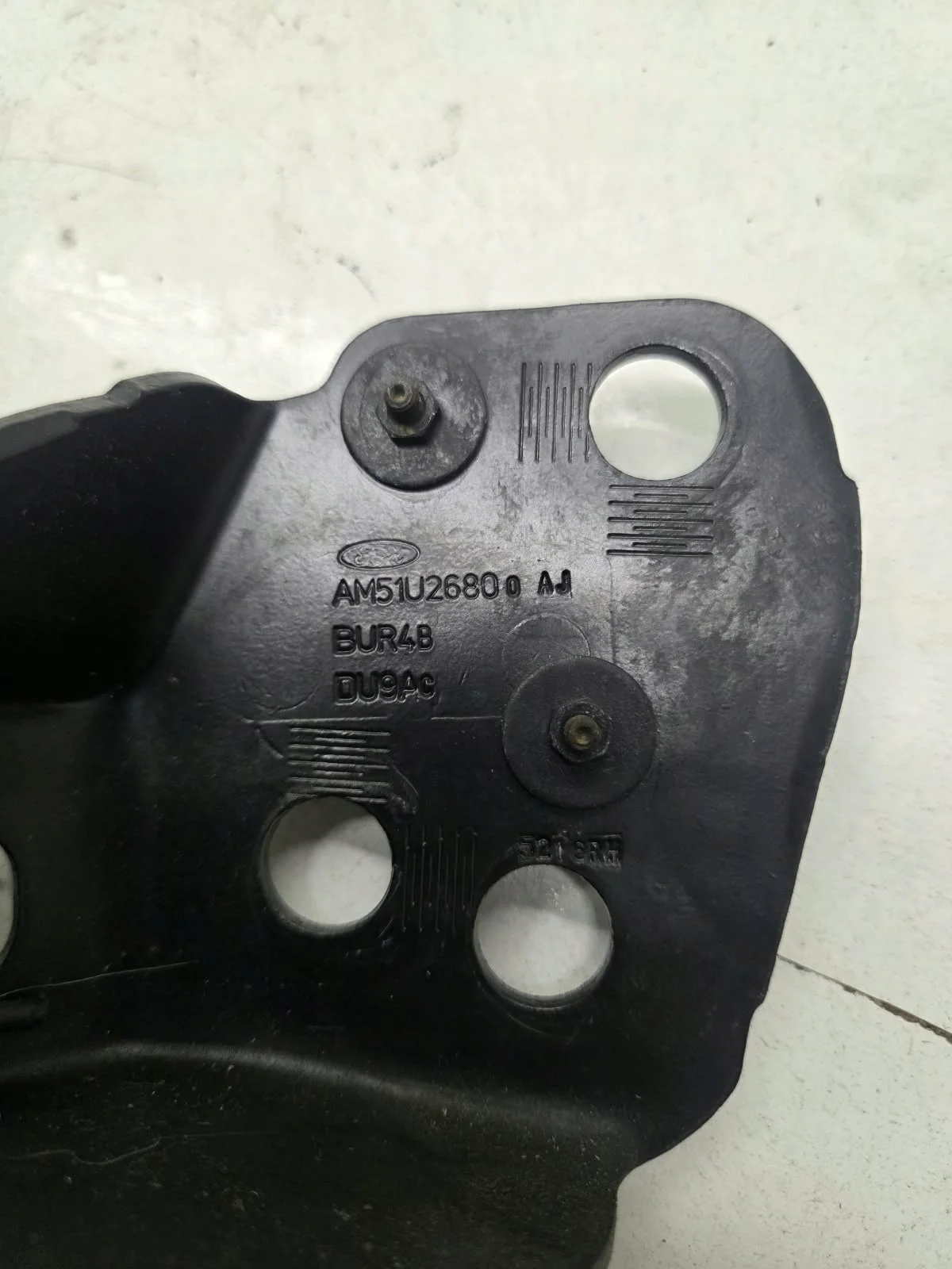 Rear Right Door Roller Guide AM51-U26800-AJ image 3