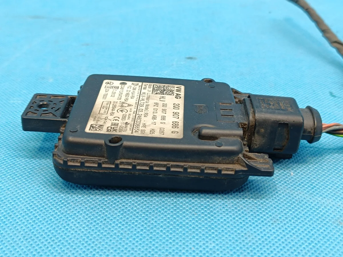 Radar Distronic ACC Skoda Octavia IV Combi image 6