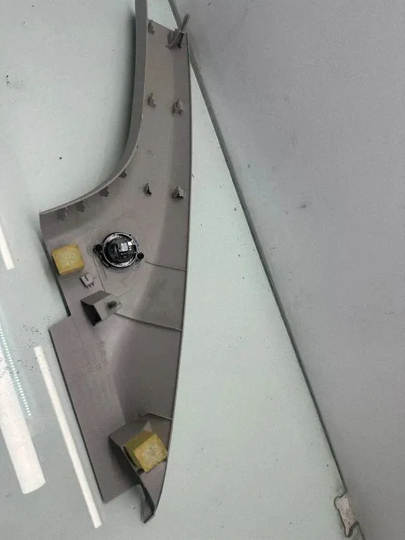 Toyota Yaris P21 Cache Pilier Gauche 9808680677 image 3
