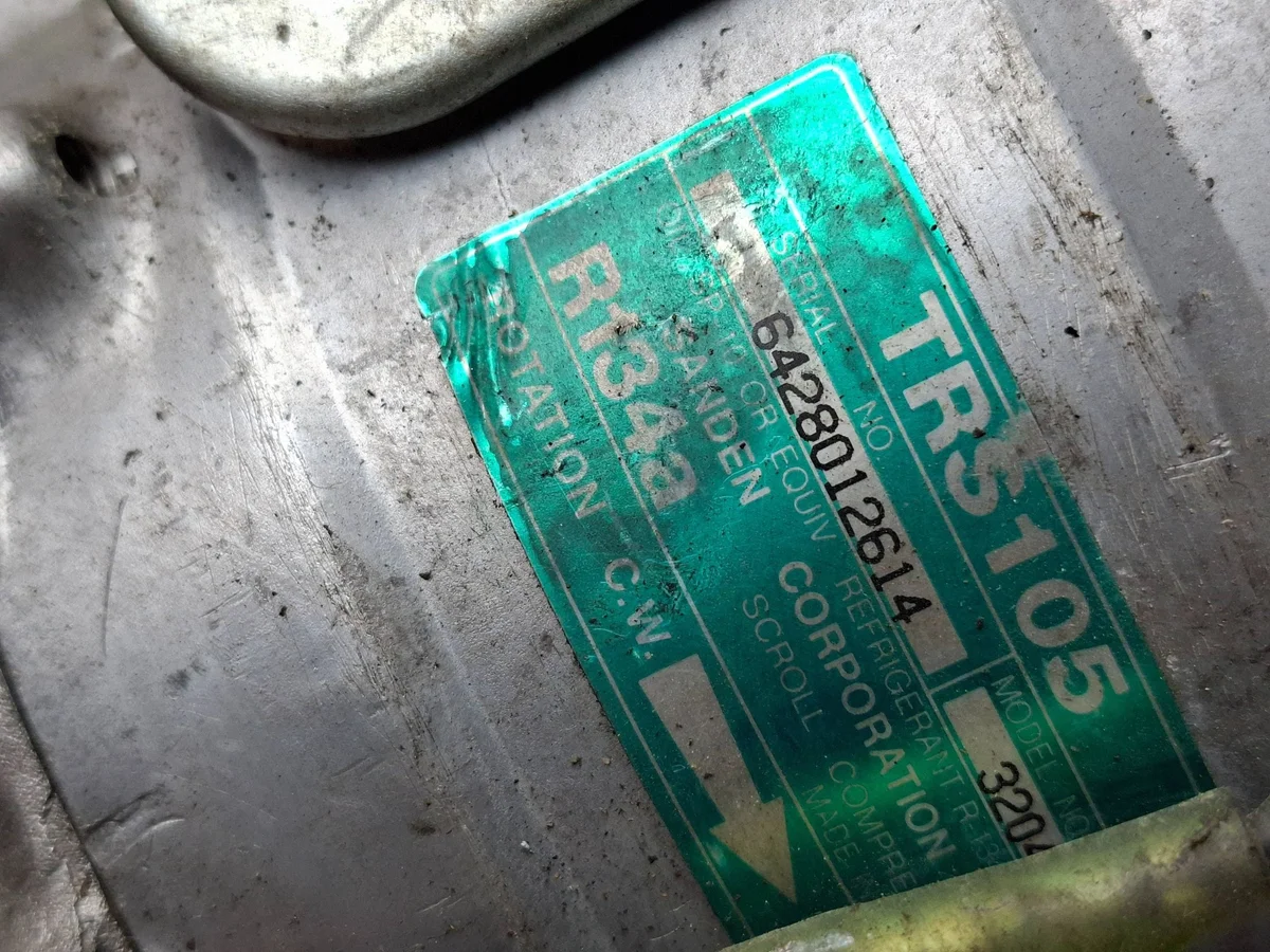 Compresor A/C Land Rover Range Rover II P38A Usado image 6