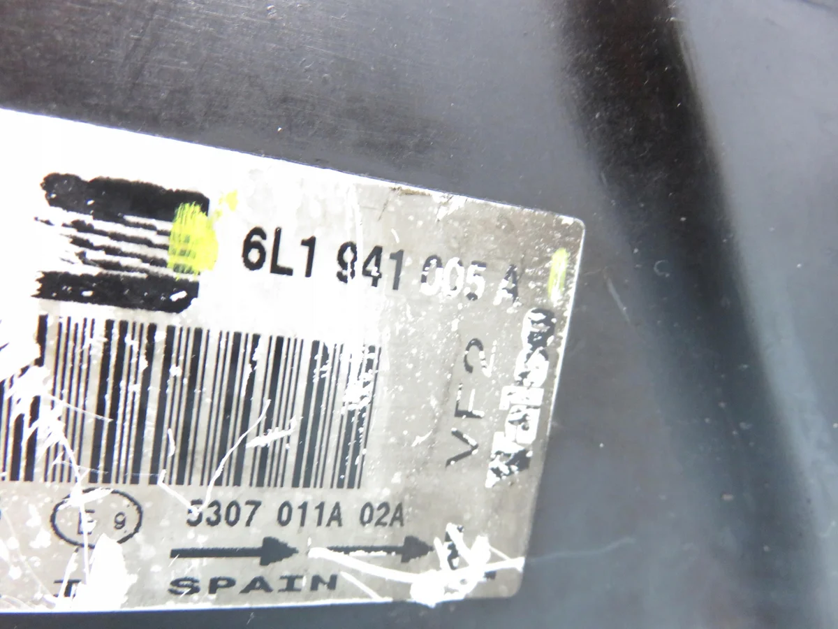 Farol Esquerdo SEAT Ibiza III (6L1) Usado image 6
