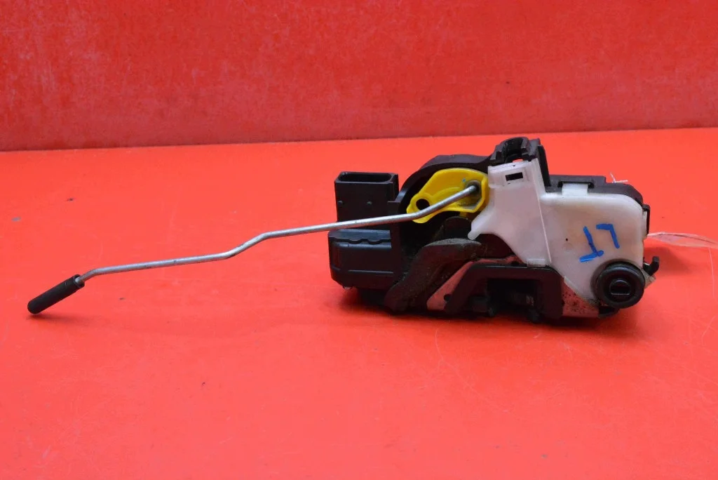 Slot voor achterdeur links Opel Astra J