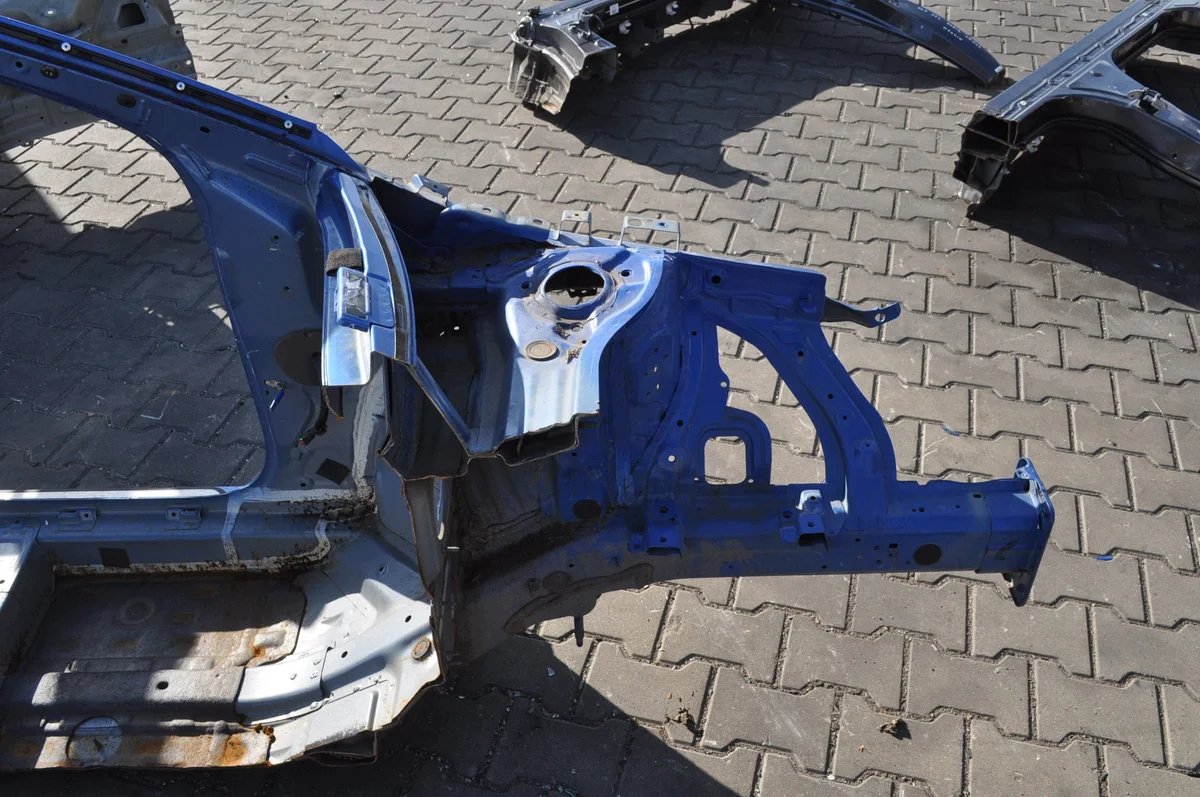 Vorderer Längsträger links KIA Pro Ceed III image 6