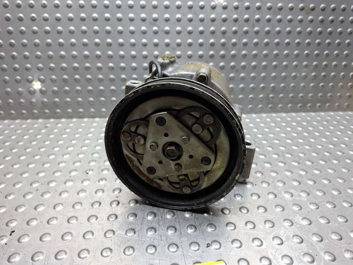 Airco Compressor Nissan Primera P10 1.6 B image 5
