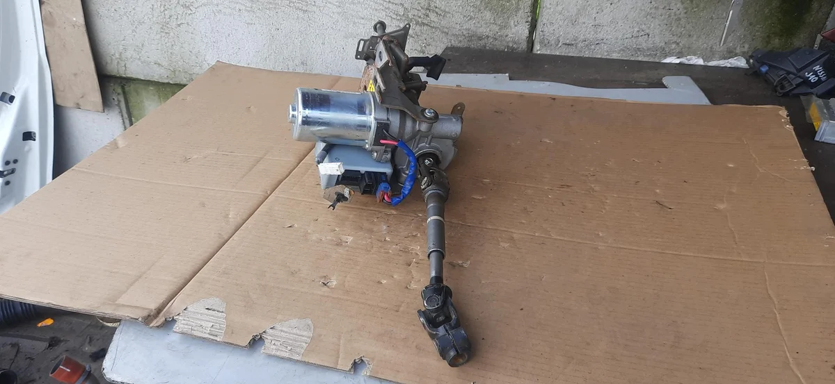 Styrkolonn Nissan Note E11 El-servo 28500-9U03A image 4