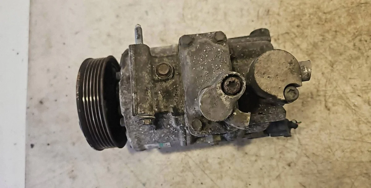 Compresor A/C Mazda 6 1K0820859F image 3