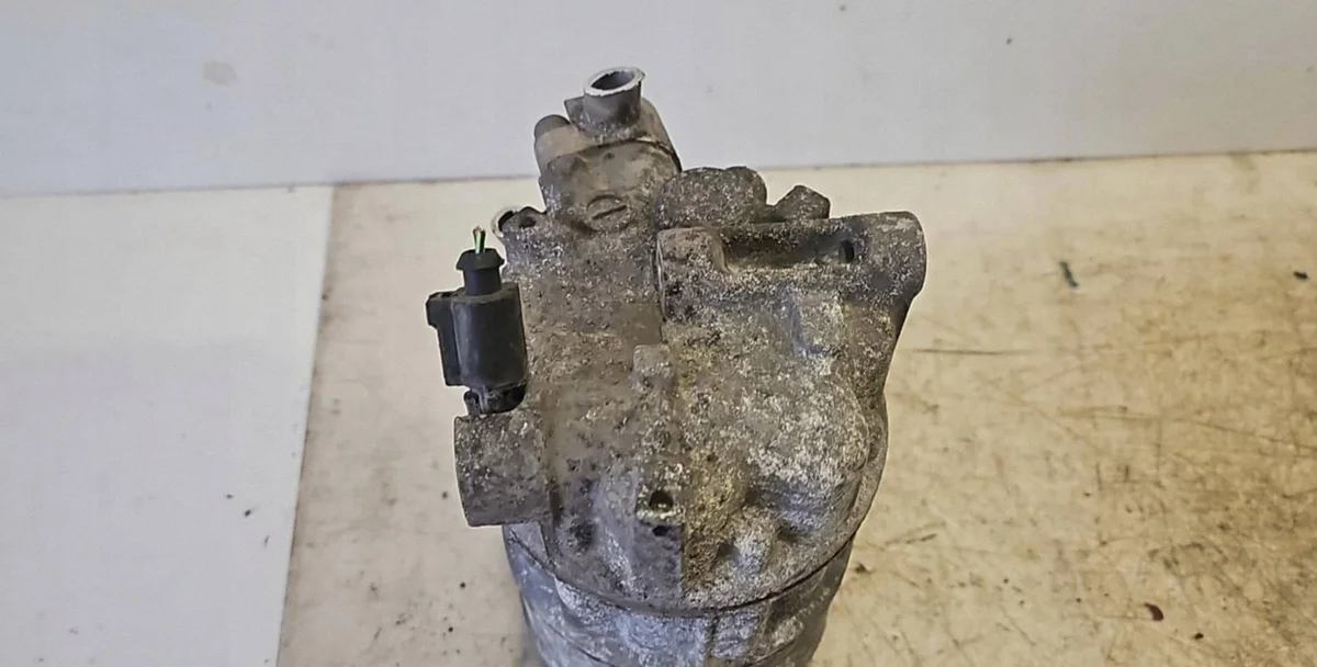 Compresor A/C Mazda 6 1K0820859F image 4