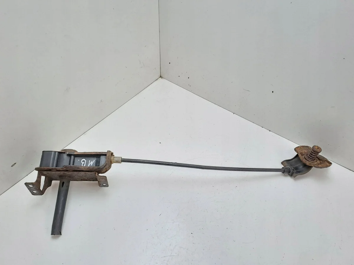 Support roue de secours Mercedes Vito A6394000339 image 4
