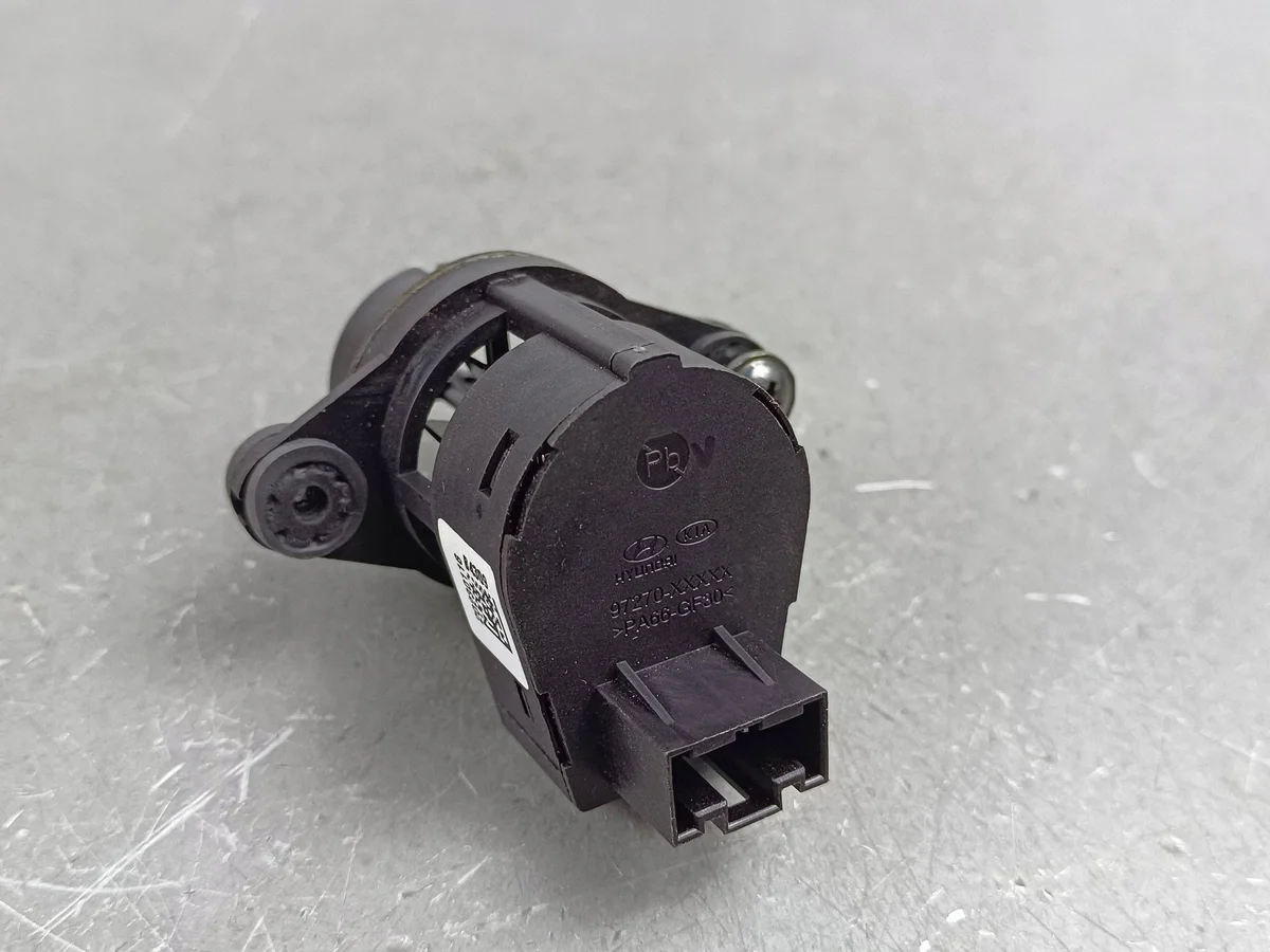 2024 Hyundai IONIQ 6 Autres commandes FOB66857 image 4