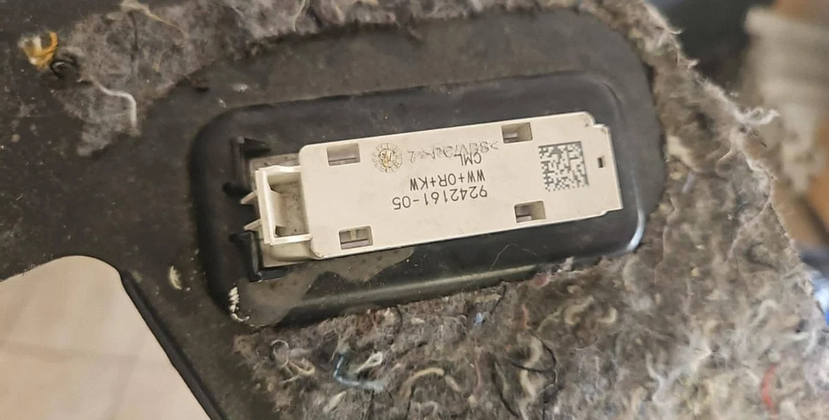 Cache sous volant BMW 1 F20 F21 9236601SW image 5