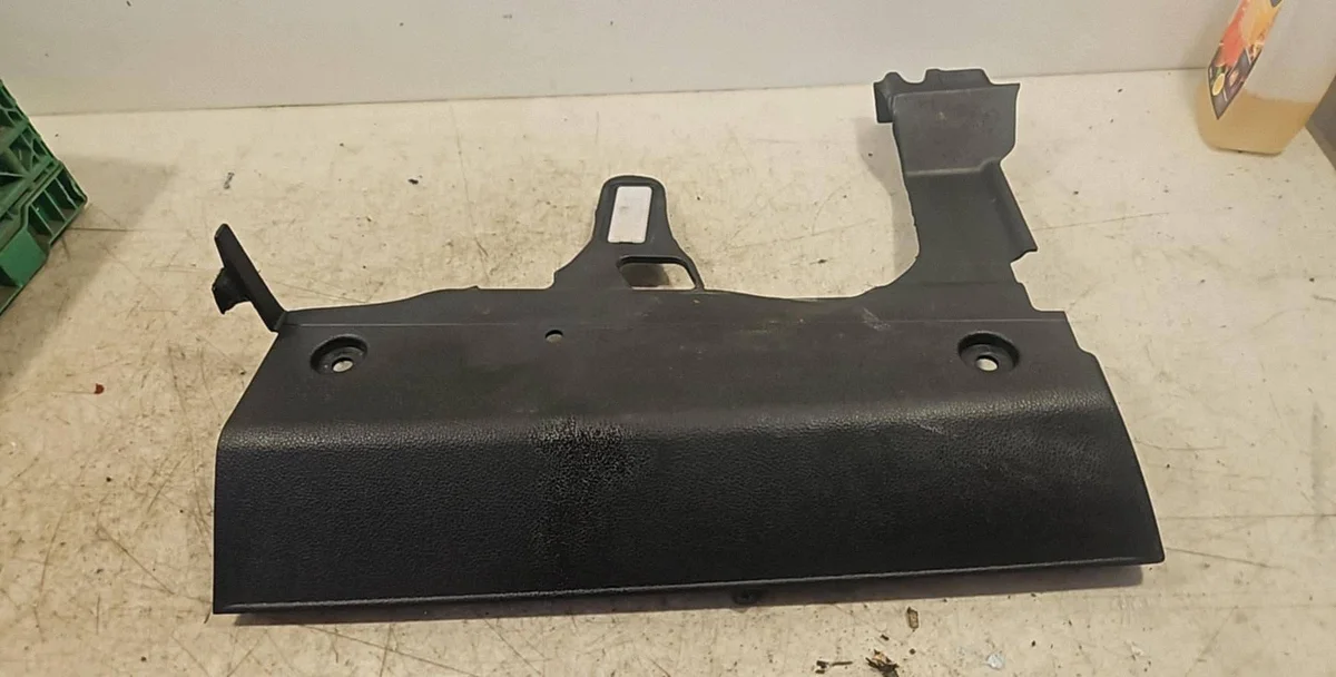 Capa sob o volante BMW 1 F20 F21 923659509SW