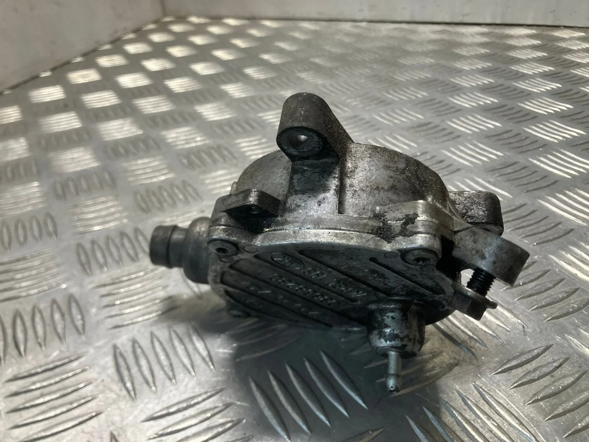 Volvo V70 2002 Unterdruckpumpe VAPEC19S image 3