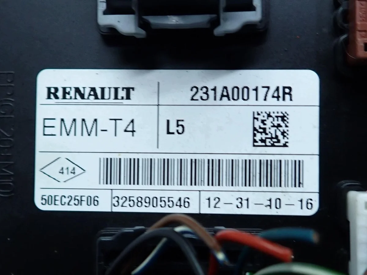 Ohjausmoduuli EMM-T4 231A00174R Renault Captur image 3