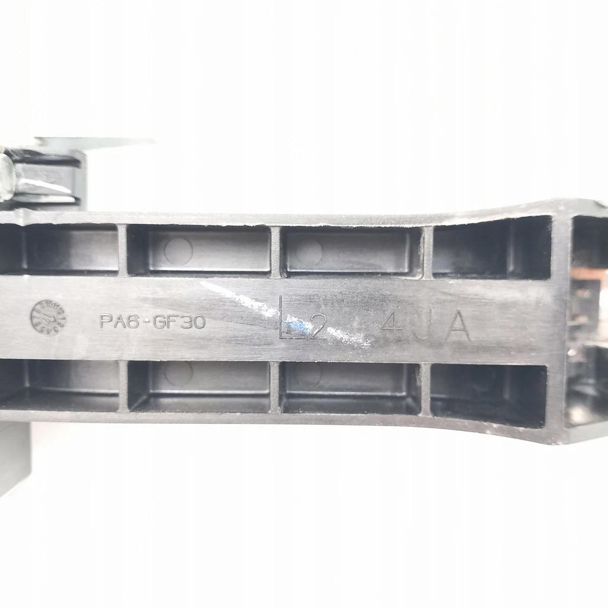 Roue de secours Nissan Navara D22 2.3L Diesel image 6