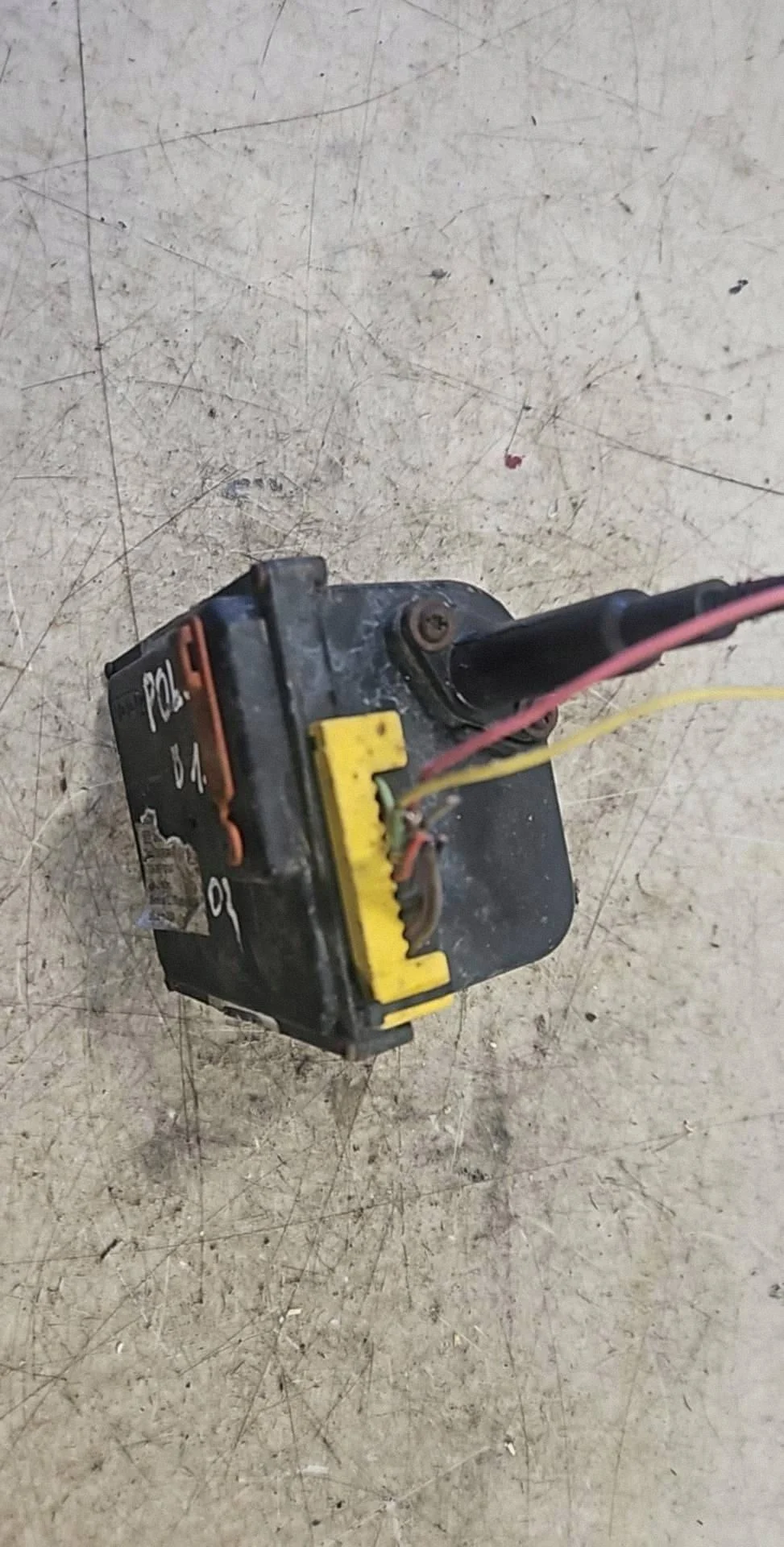 Volkswagen Polo 2002 KBA90694 Module