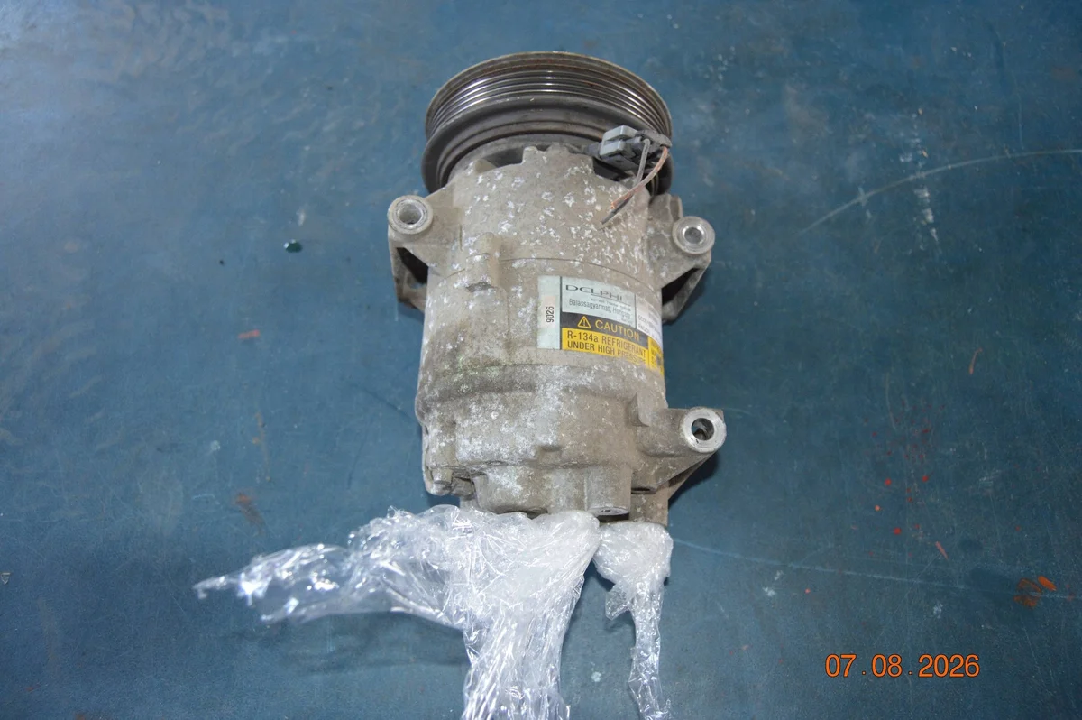 AC Compressor VW Fox 8200050141 image 5
