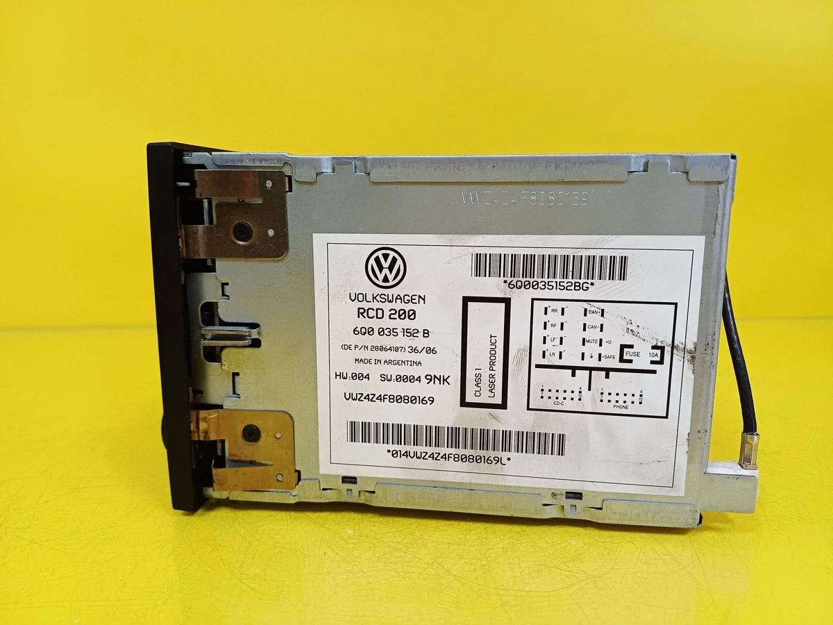 Rádio CD VW Polo IV 9N 6Q0035152B Usado image 4