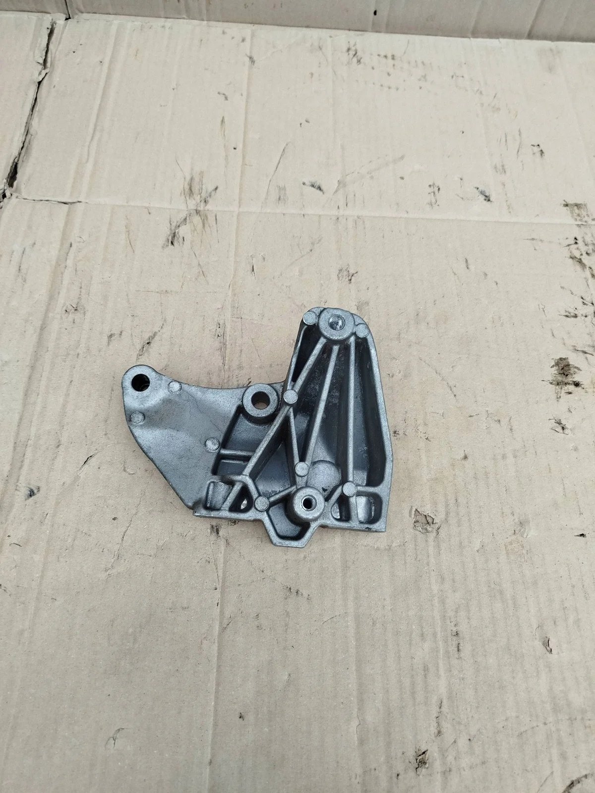 Supporto motore Audi A3 8Y 1K0199118CK image 5