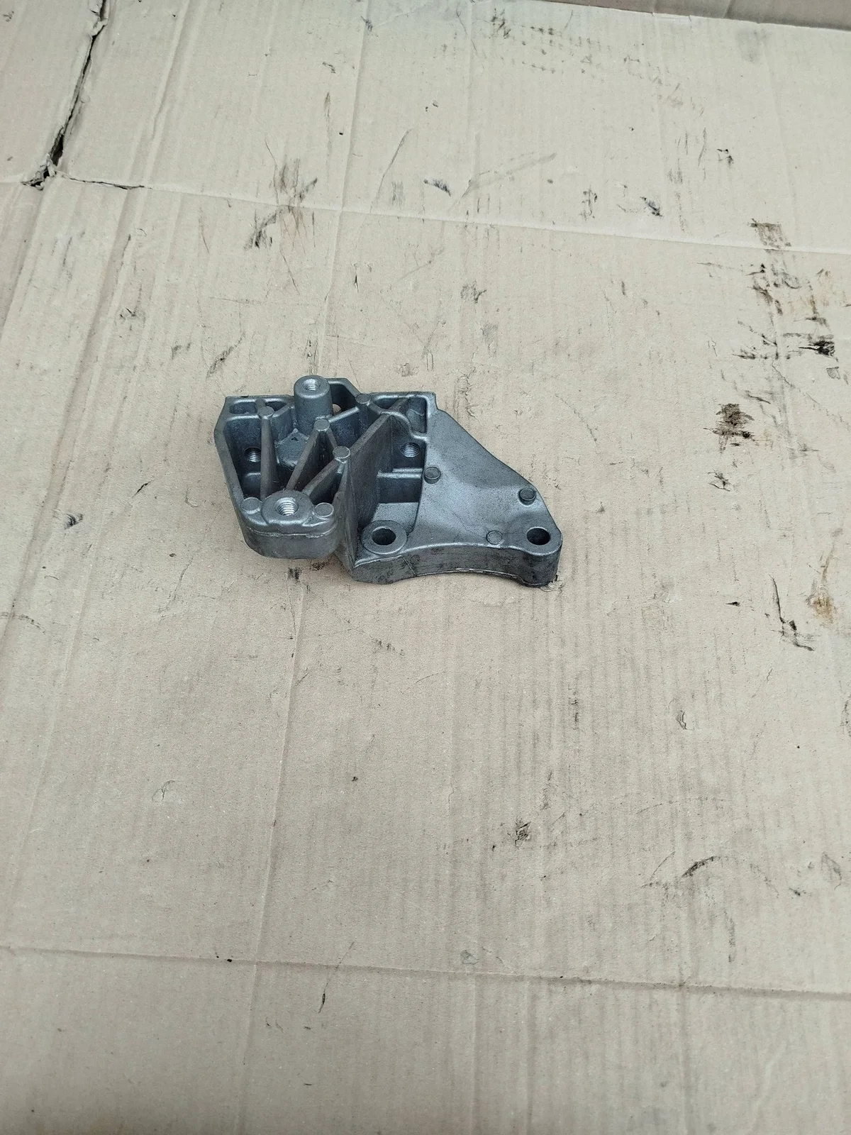 Supporto motore Audi A3 8Y 1K0199118CK image 7