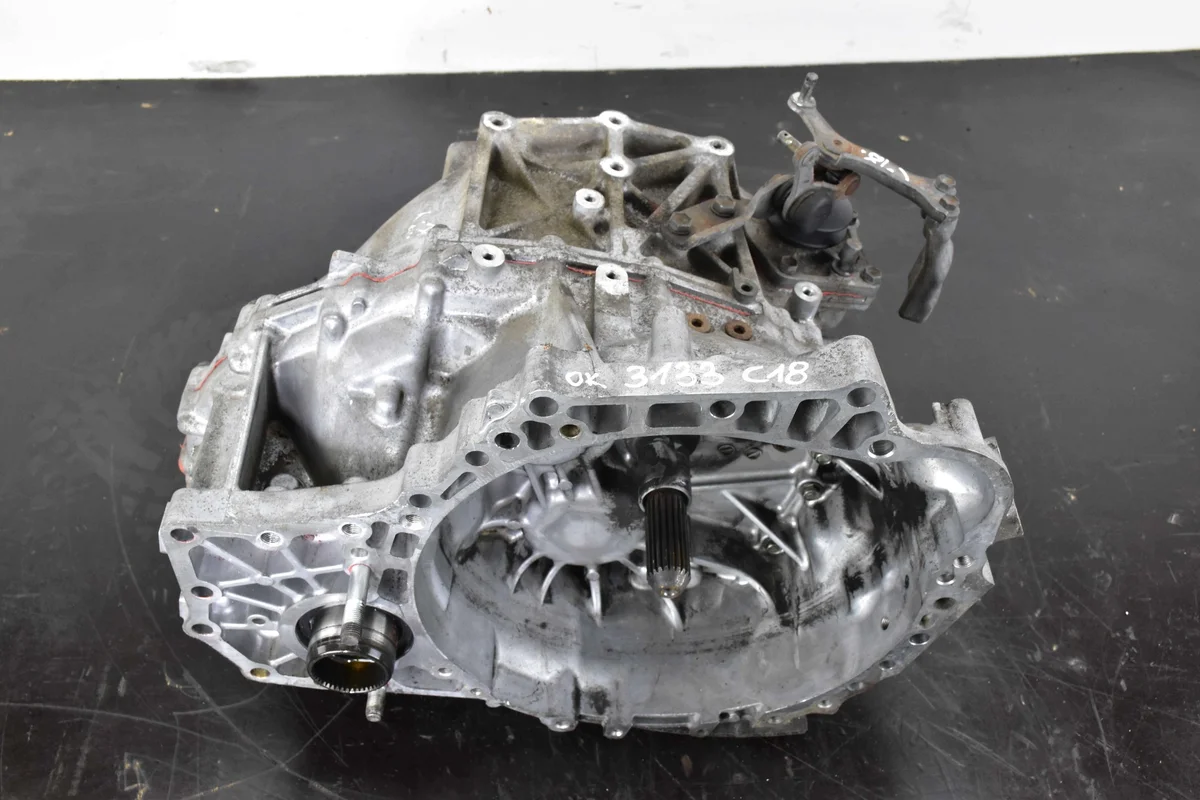 Caja de cambios Toyota RAV4 III 2.2 D4D D-CAT image 3