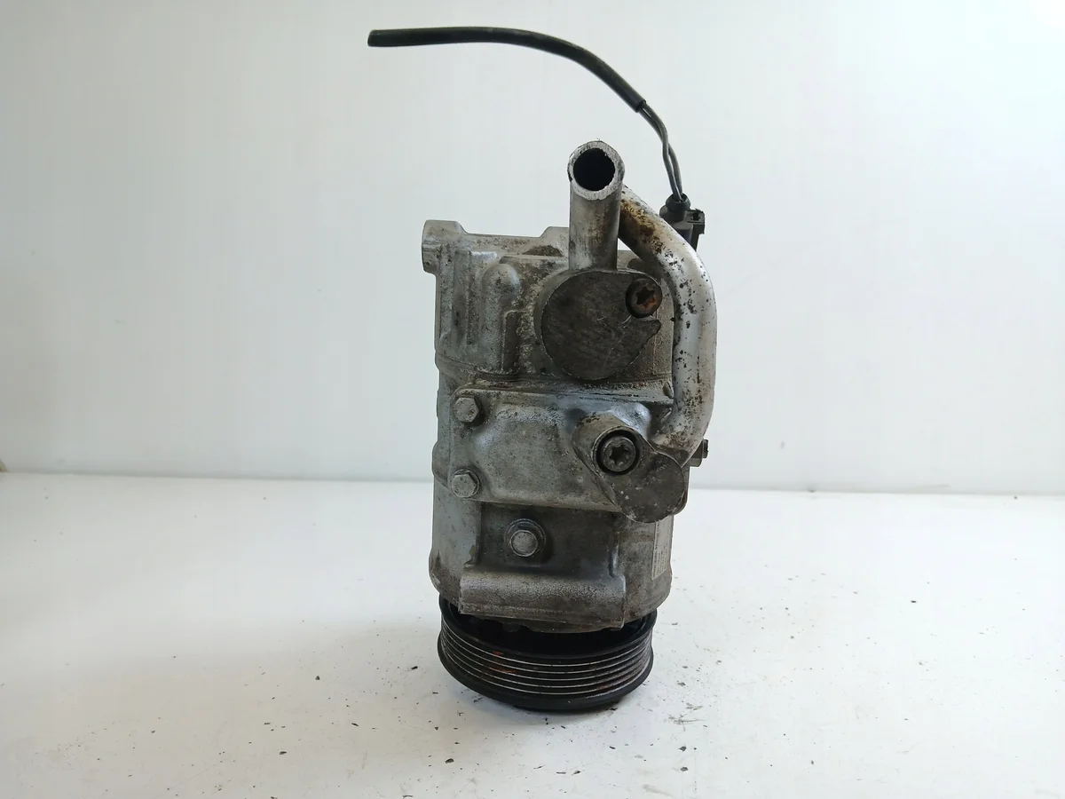 VW Passat B6 A3 8P AC Compressor 1K0820803Q image 4