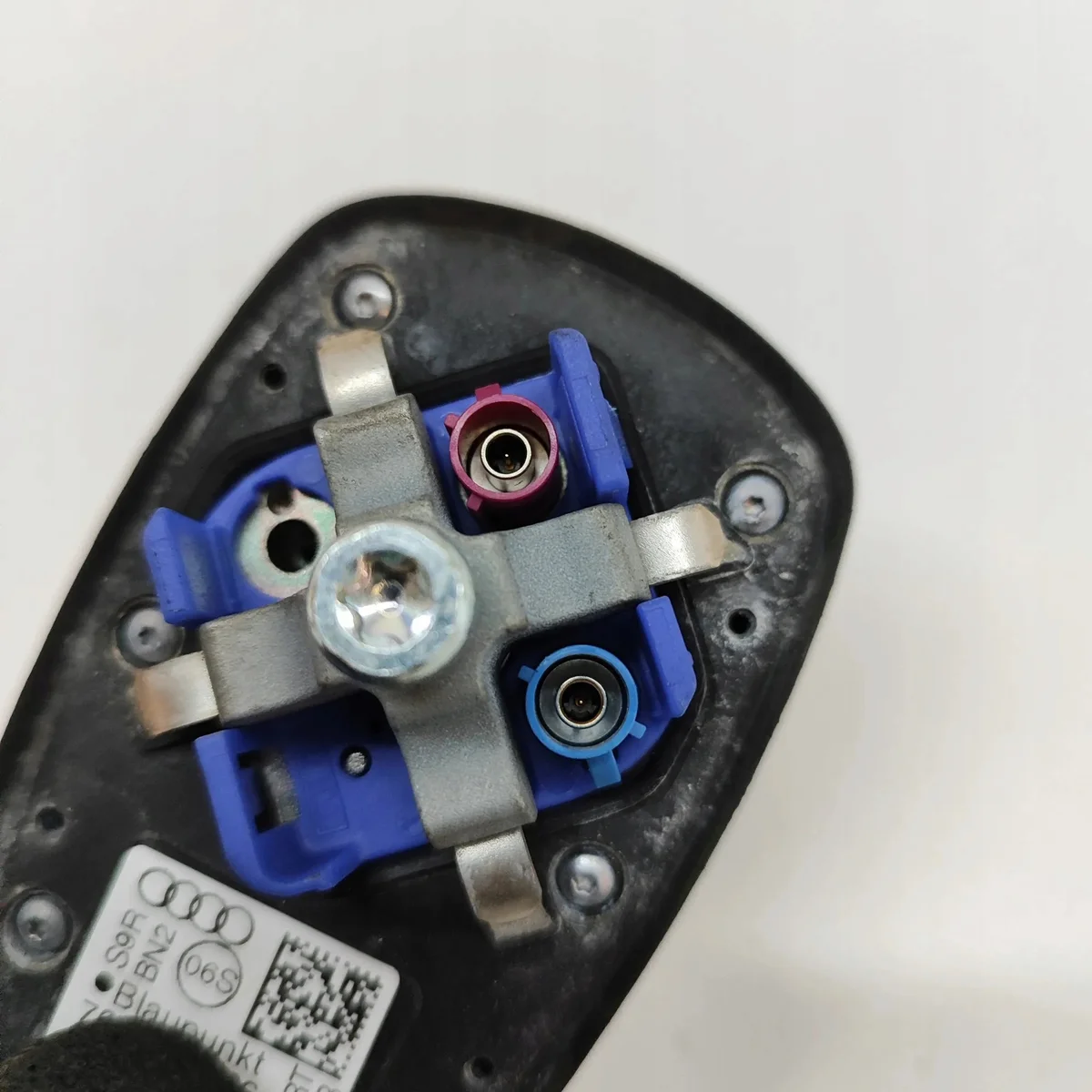 Antenne Audi Q3 (8U) 7617431866 image 6