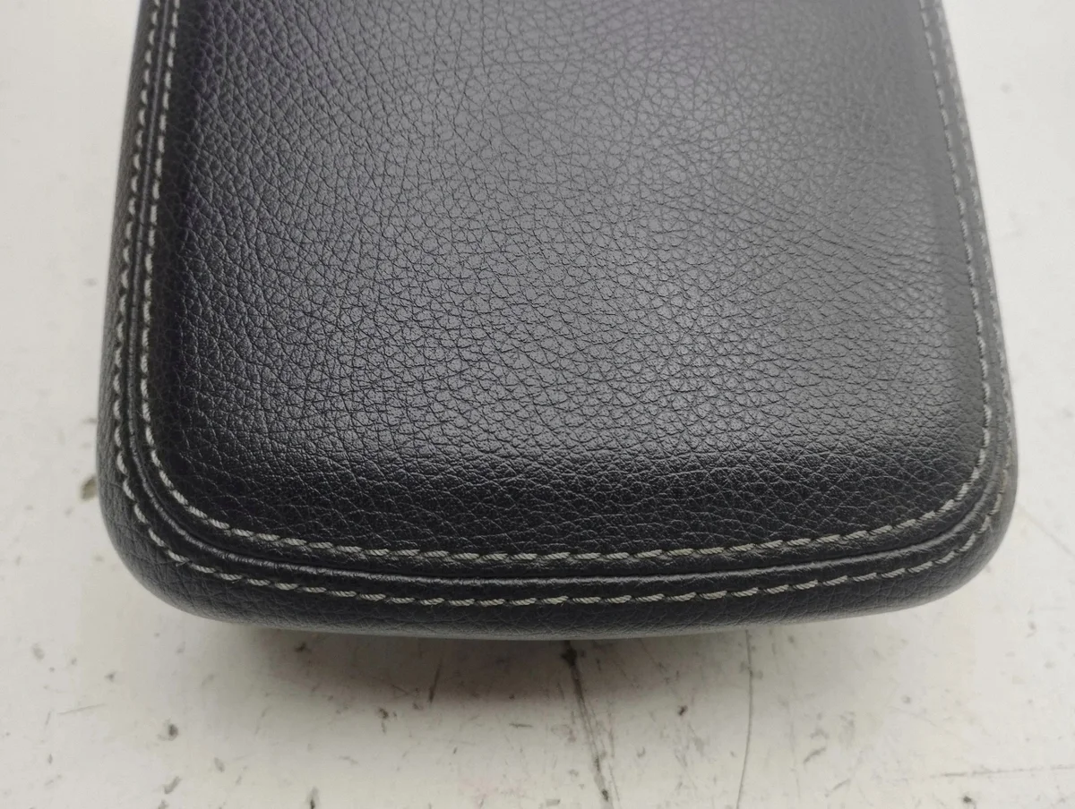 Mercedes B W246 W242 middenconsole armleuning image 7
