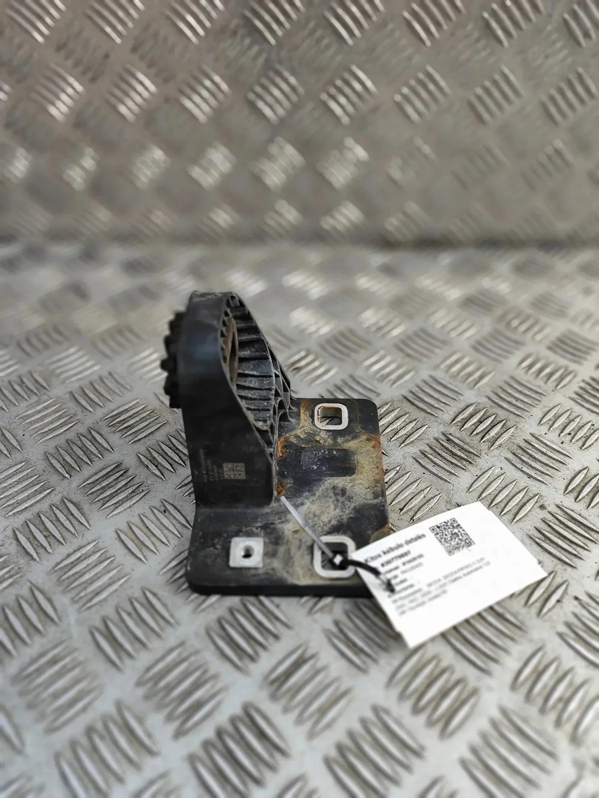 SKODA Enyaq 5LA iV85 Koelsteun Links 1EA121367H image 3