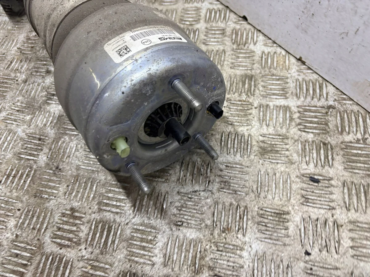 Mercedes E AMG W213 Air Spring Front A2533200801 image 7