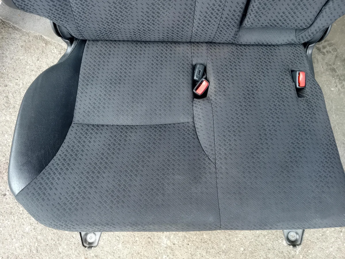 Sitz 2. Reihe Rechts Honda CR-V II HCRVFPT image 3