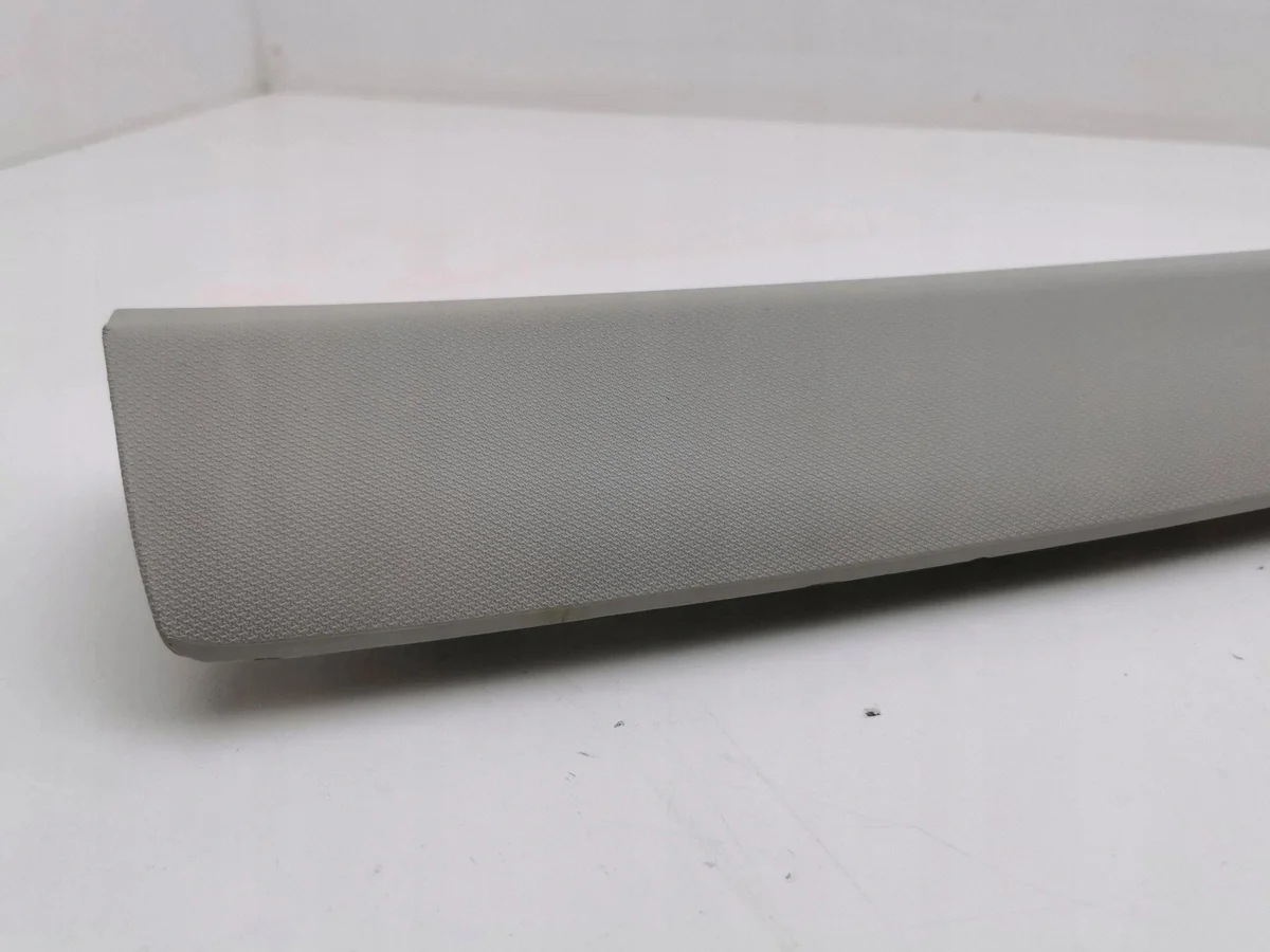 VW Tiguan 2020 A-stolpe täckpanel höger 5NA867234 image 3