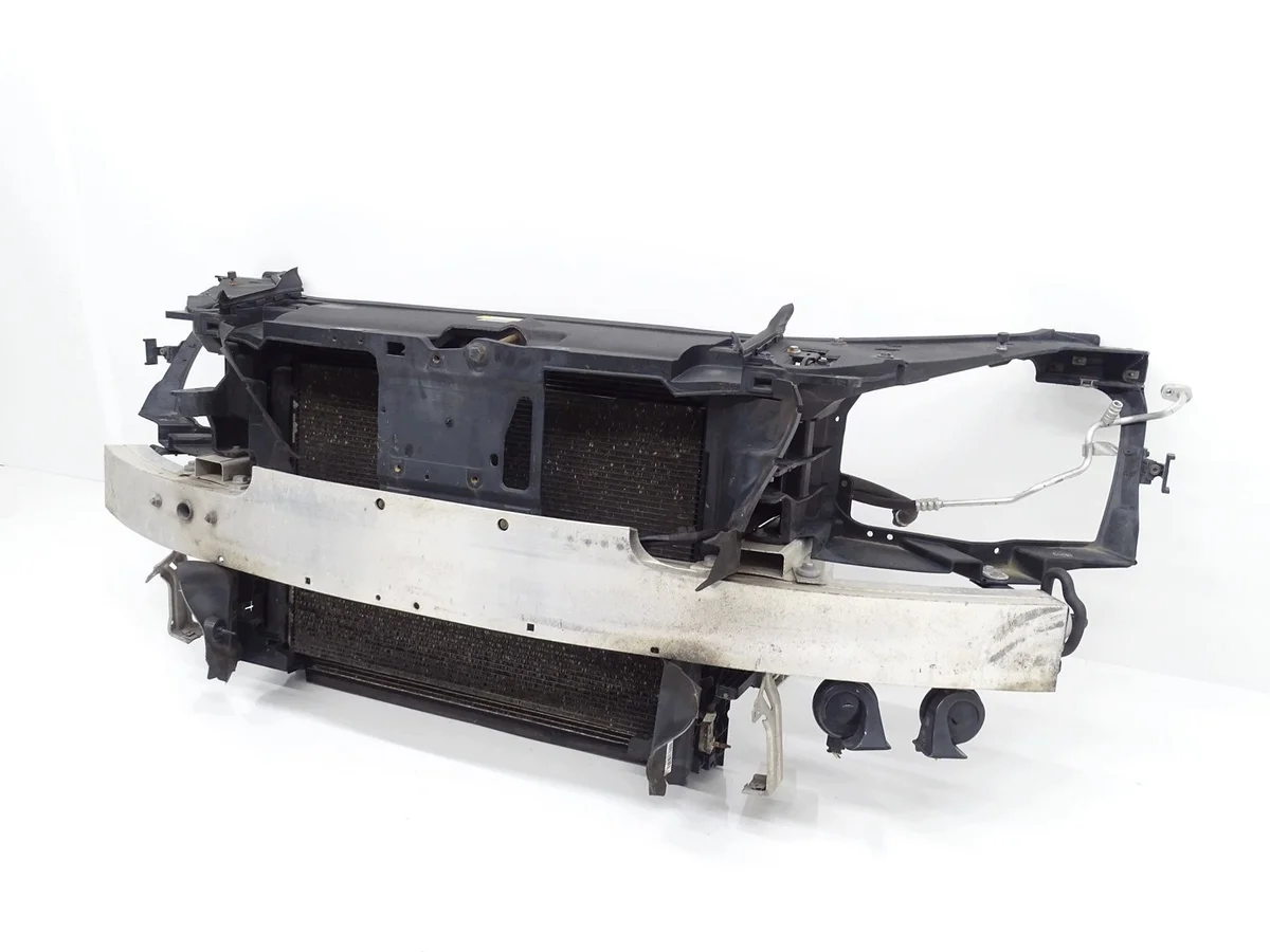 Verstärkung Kühlergrill W222 S-Klasse 3.0 CDI image 3
