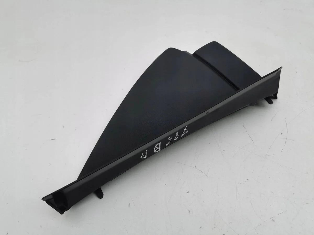 Seat Leon IV 2021 Sidopanel Instrumentbräda Höger image 3