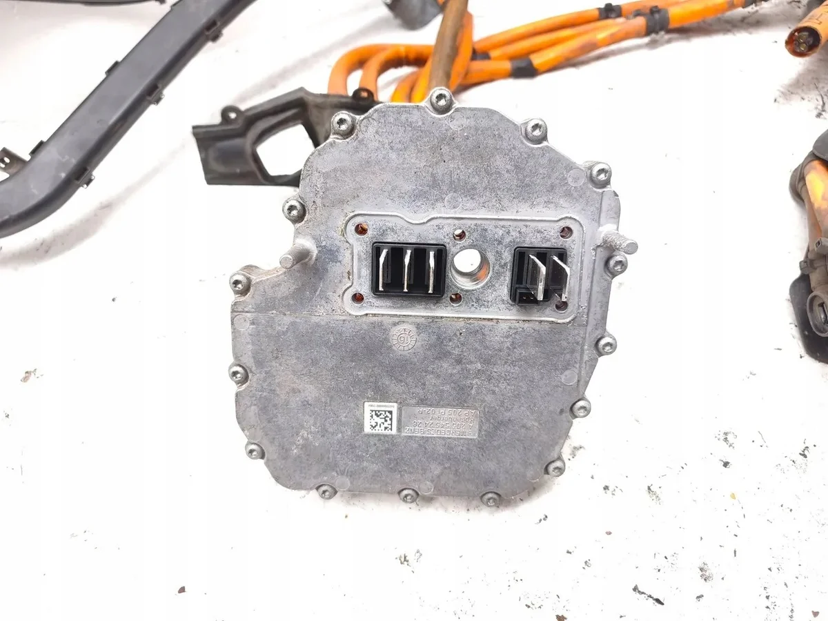 Câble haute tension Mercedes-Benz Classe C A2055452428 image 6