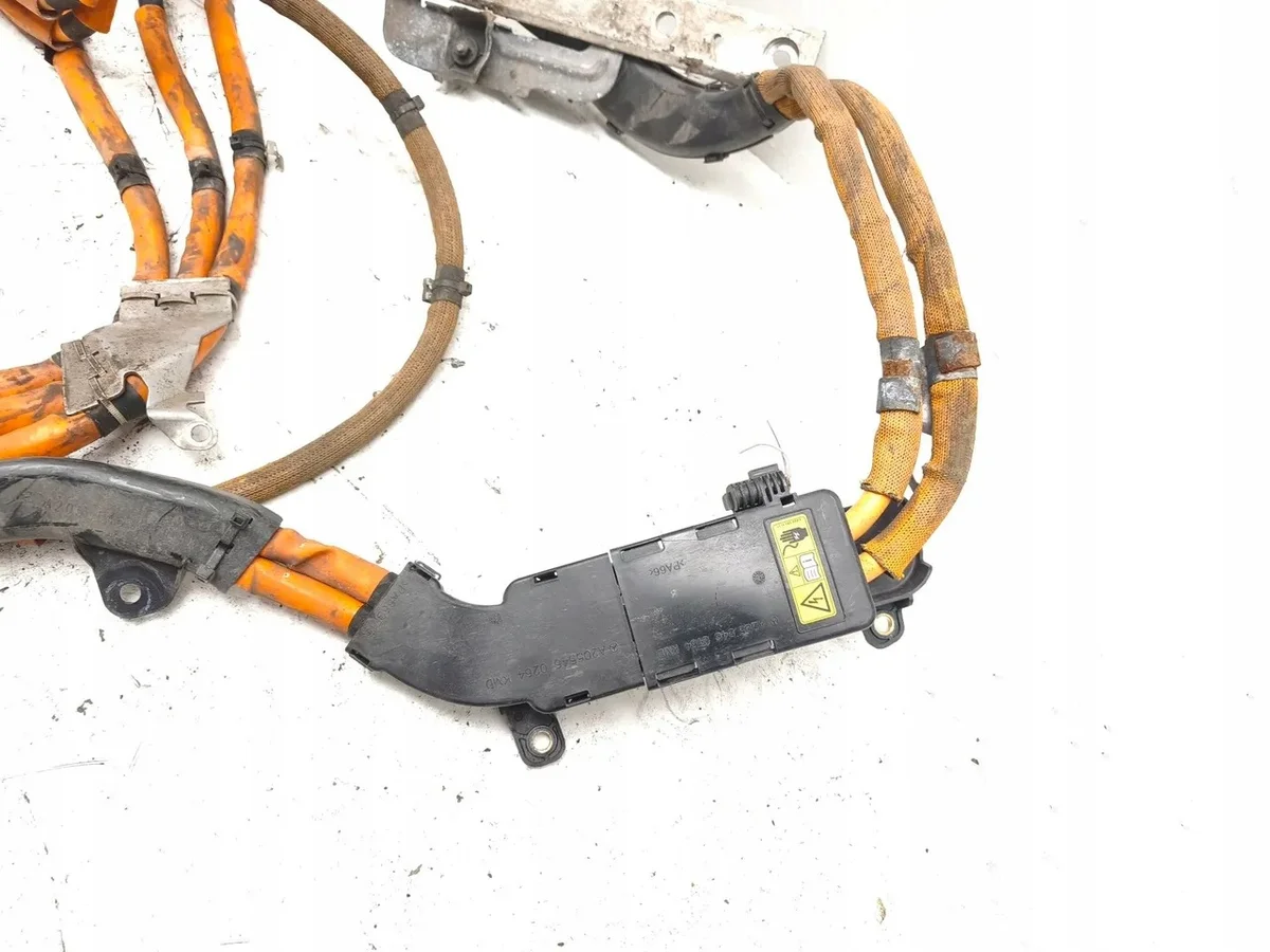 Câble haute tension Mercedes-Benz Classe C A2055452428 image 8