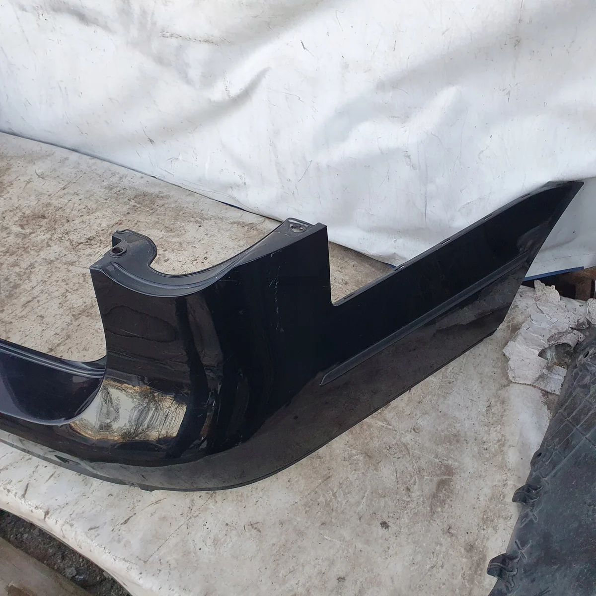 Bakre stötfångare VW Passat B6 kombi 3C9807421