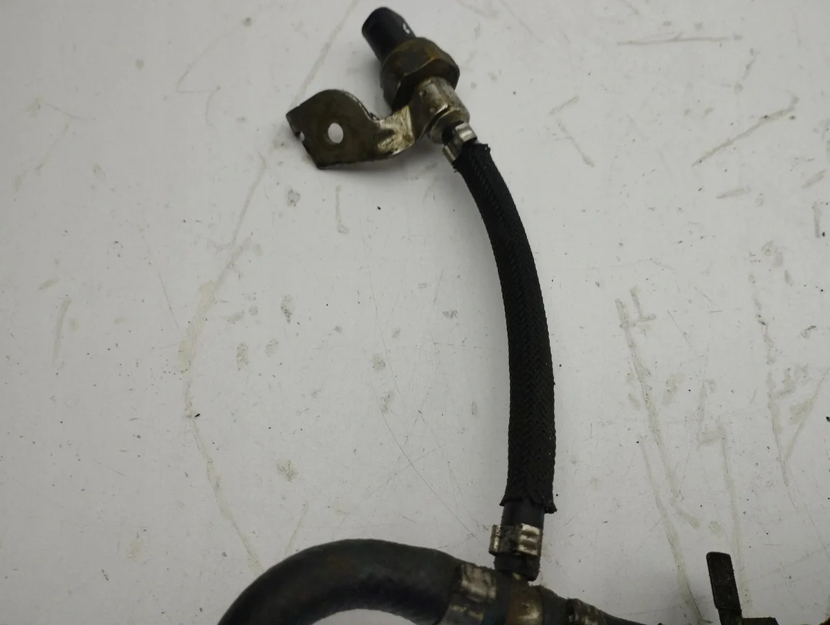 Capteur Pression Carburant Mercedes W204 A6510703081Q2 image 10
