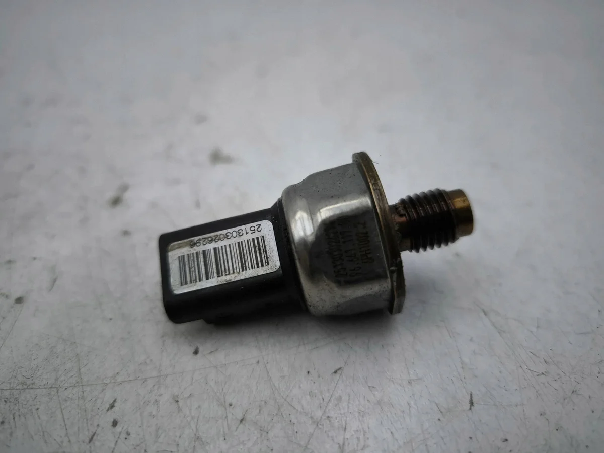 Sensor Presión Combustible Citroen DS4 2013