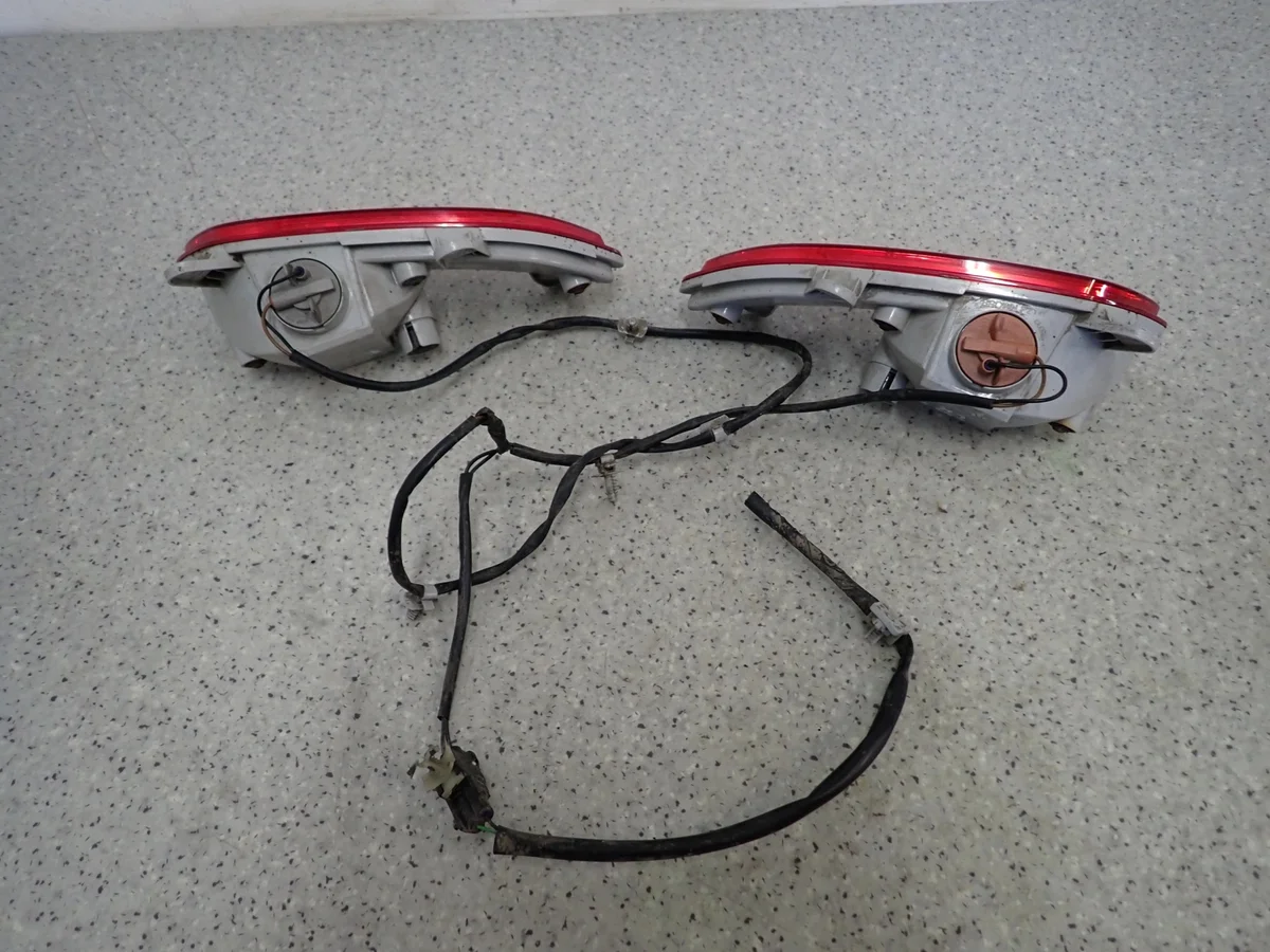 Luz Antiniebla Trasera Hyundai IX20 HB 92405-1K0 image 4